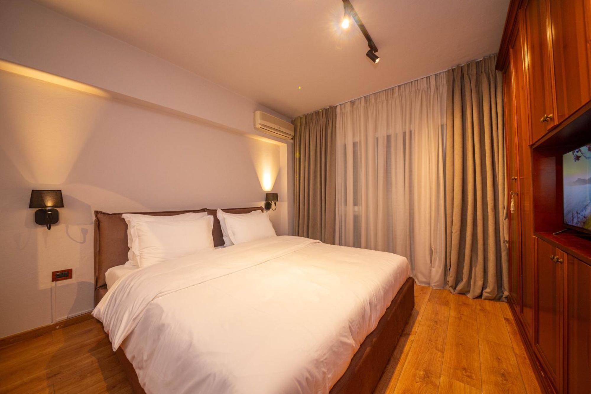 Blloku Unique Apartments 3 Τίρανα Εξωτερικό φωτογραφία